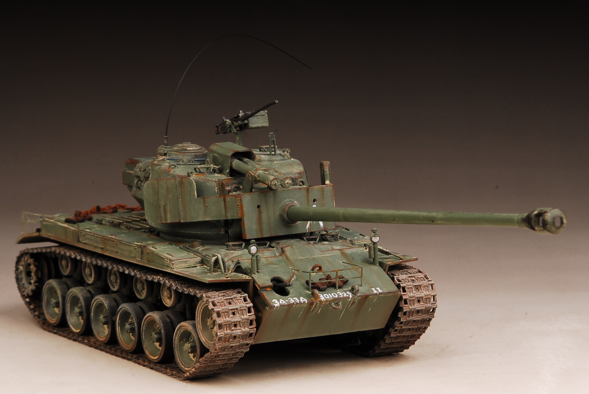 Hobby Boss T26E4 Super Pershing Pilot #1 1/35
